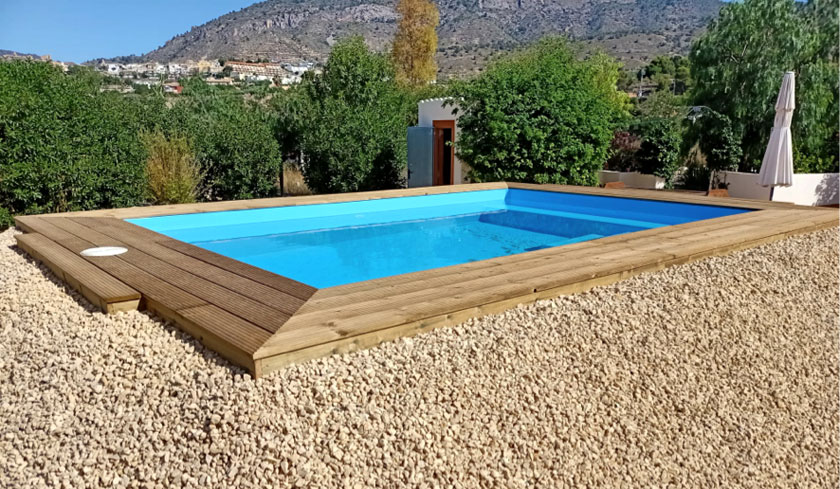 acabados de madera para piscina rectangular 2024 1