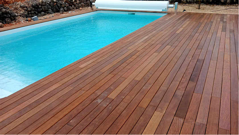 acabados de madera para piscinas contorno color caoba 2024 4