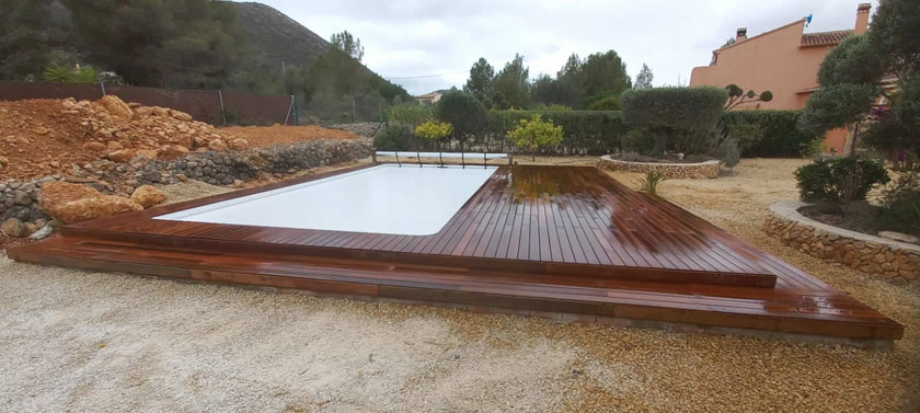 Cubierta automática piscina 2024 contorno madera detalle 2